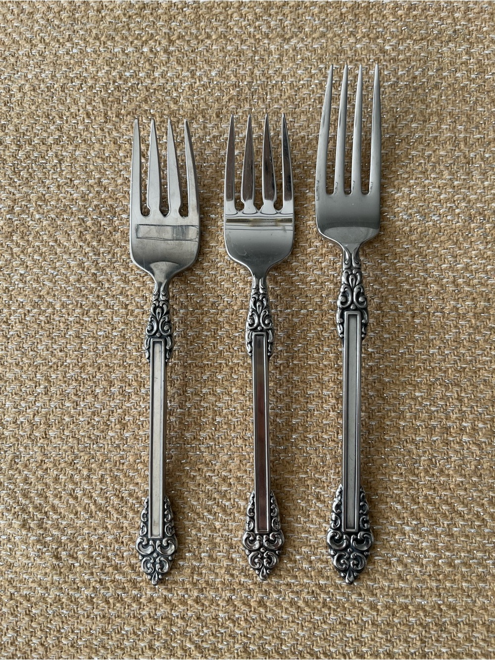Oneida Rembrandt (Stainless, Glossy) Forks (3)